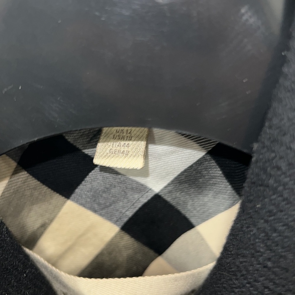 Burberry Wool Coat-Authentic-EUC - Picture 2 of 6